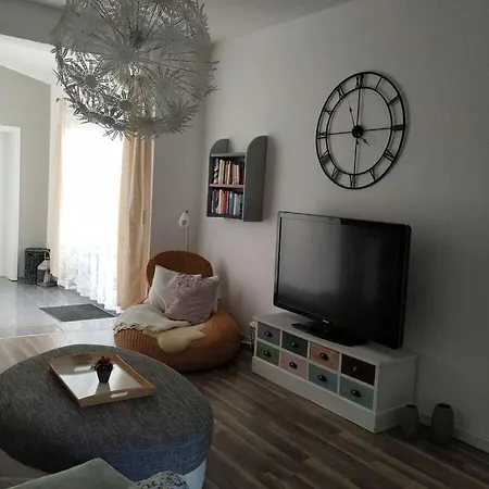 Apartment Holiday Waldblick *
